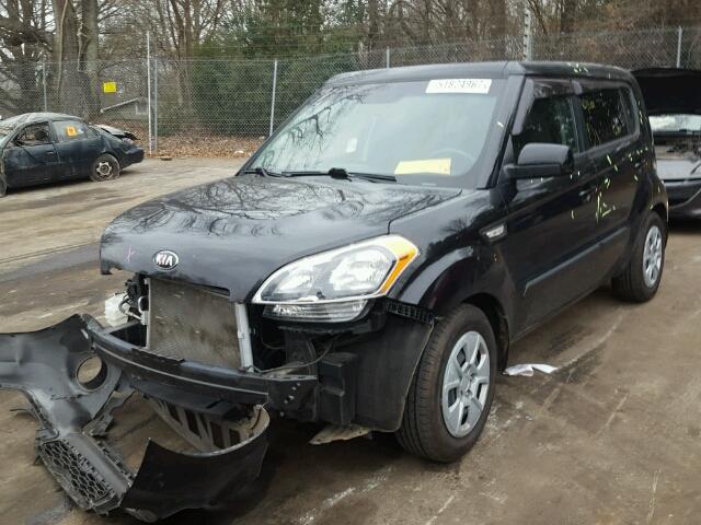 KNDJT2A50D7569929 - 2013 KIA SOUL BLACK photo 2