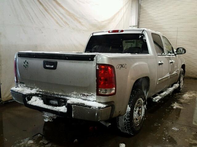 3GTP2UEA4BG241530 - 2011 GMC SIERRA K15 SILVER photo 4