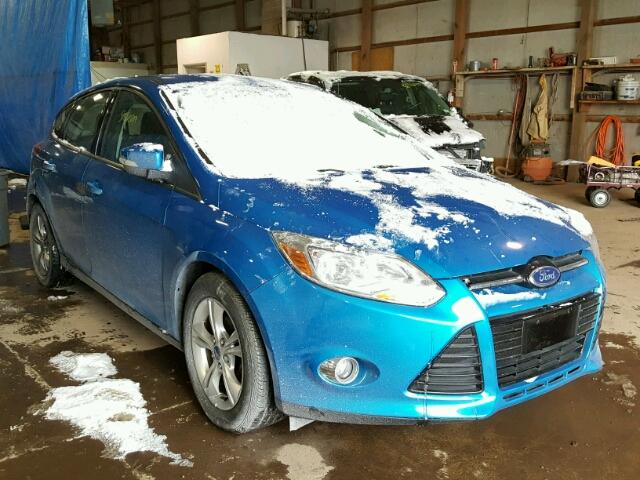 1FAHP3K23CL205576 - 2012 FORD FOCUS SE BLUE photo 1