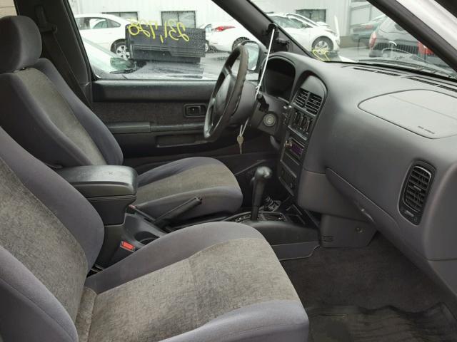 JN8AR05Y5XW287193 - 1999 NISSAN PATHFINDER SILVER photo 5