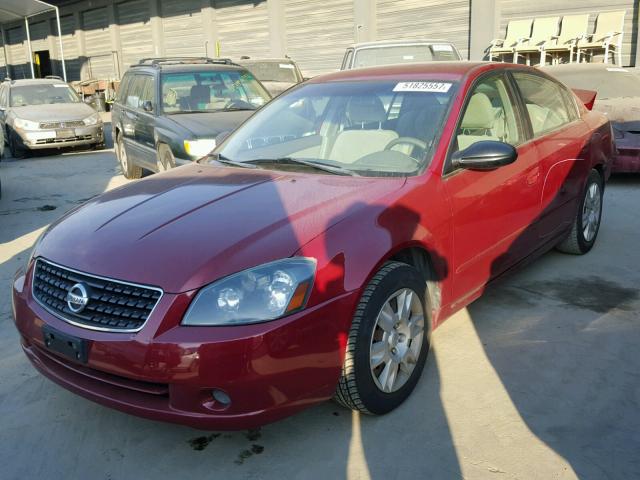 1N4AL11D05C276919 - 2005 NISSAN ALTIMA S RED photo 2