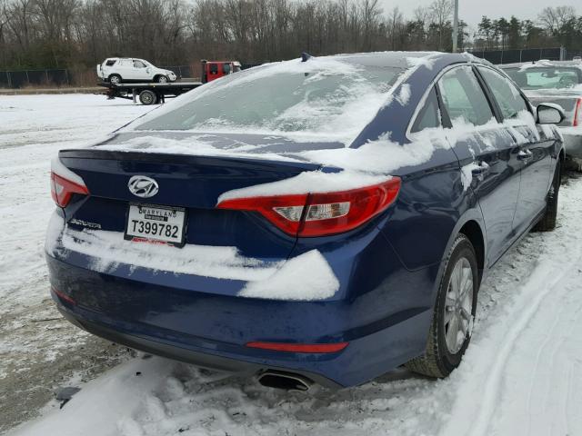 5NPE24AF8GH327916 - 2016 HYUNDAI SONATA SE BLUE photo 4