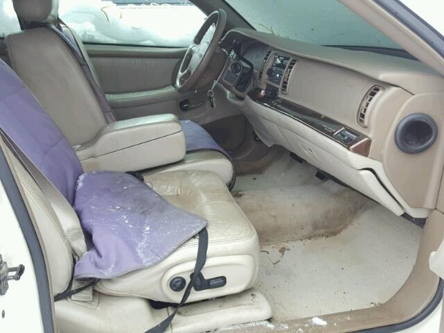 1G4CW54K144131520 - 2004 BUICK PARK AVENU WHITE photo 5