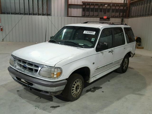 1FMDU32P3VUA47133 - 1997 FORD EXPLORER WHITE photo 2