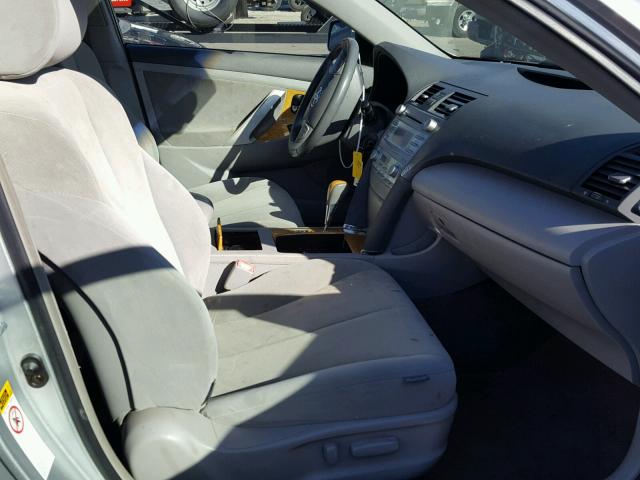 JTNBE46K073005245 - 2007 TOYOTA CAMRY NEW SILVER photo 5