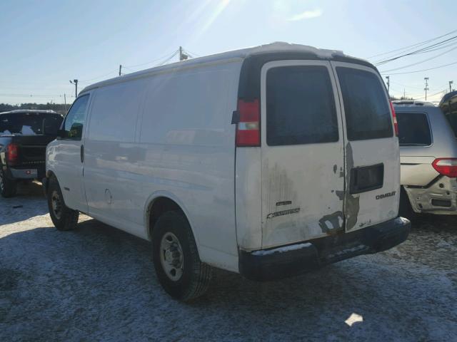 1GCGG25V261103532 - 2006 CHEVROLET EXPRESS G2 WHITE photo 3