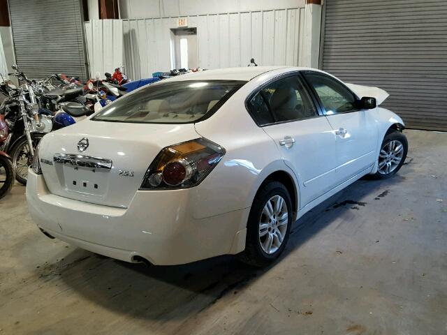 1N4AL2AP5CN423141 - 2012 NISSAN ALTIMA BAS WHITE photo 4