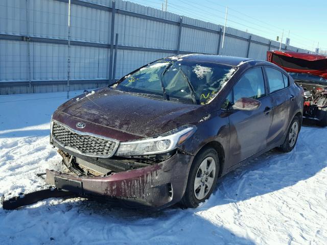 3KPFL4A74HE050195 - 2017 KIA FORTE LX MAROON photo 2