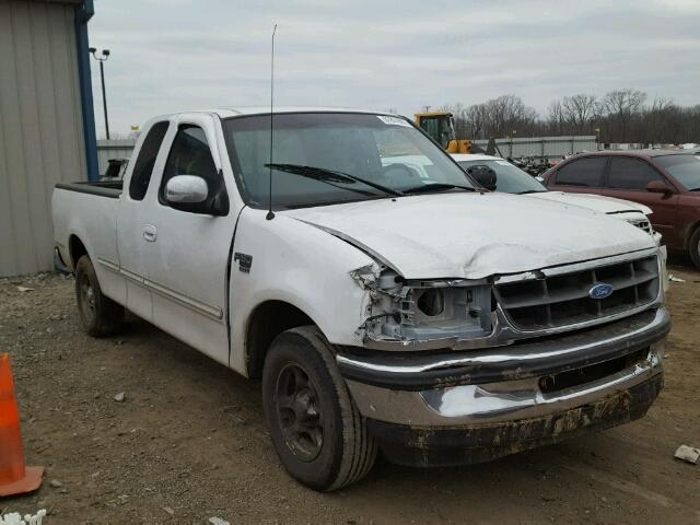 1FTZX1760WNA43414 - 1998 FORD F150 WHITE photo 1