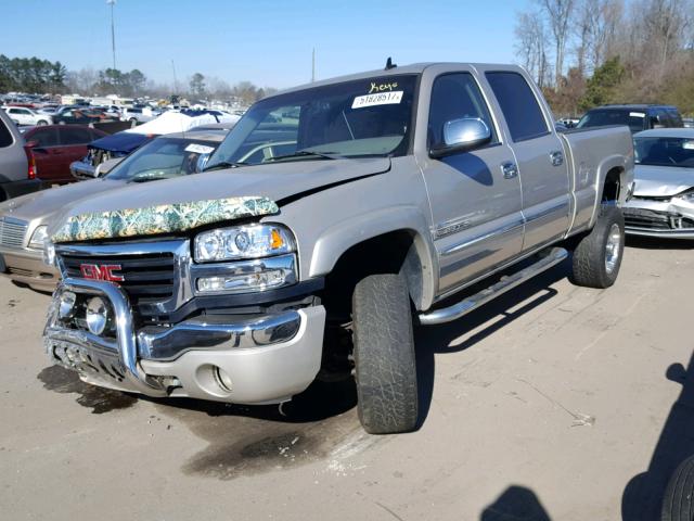 1GTHK23D56F207786 - 2006 GMC SIERRA K25 BEIGE photo 2