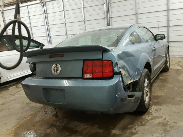 1ZVFT80N875280854 - 2007 FORD MUSTANG BLUE photo 4