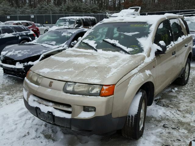 5GZC263802S828994 - 2002 SATURN VUE GOLD photo 2