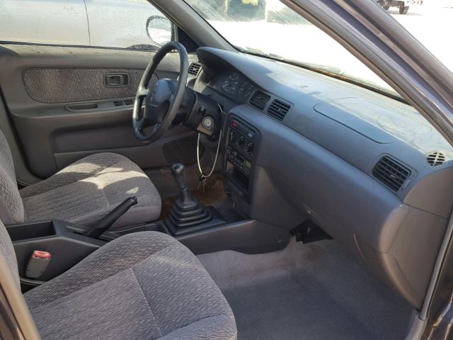 1N4AB41D2WC759849 - 1998 NISSAN SENTRA E GRAY photo 5