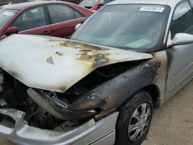 2G4WB52K031242517 - 2003 BUICK REGAL LS SILVER photo 9