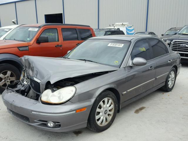 KMHWF35H23A786743 - 2003 HYUNDAI SONATA GLS GRAY photo 2