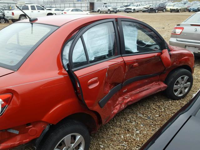 KNADE223596533801 - 2009 KIA RIO BASE RED photo 9