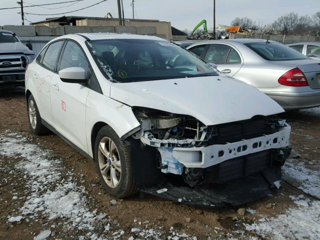 1FAHP3F25CL287014 - 2012 FORD FOCUS SE WHITE photo 1