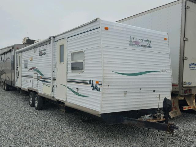 5C1TL33263P005062 - 2003 ADVE TIMBERLODG WHITE photo 1