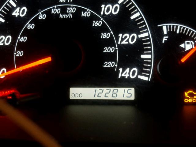 4T1BE32K06U657095 - 2006 TOYOTA CAMRY LE SILVER photo 8