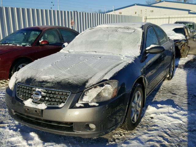 1N4AL11D45N401764 - 2005 NISSAN ALTIMA S BLACK photo 2