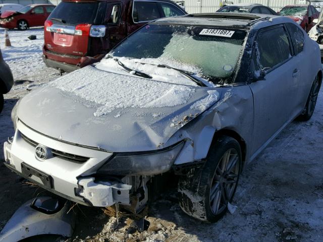 JTKJF5C79B3000517 - 2011 TOYOTA SCION TC 银色 照片 2