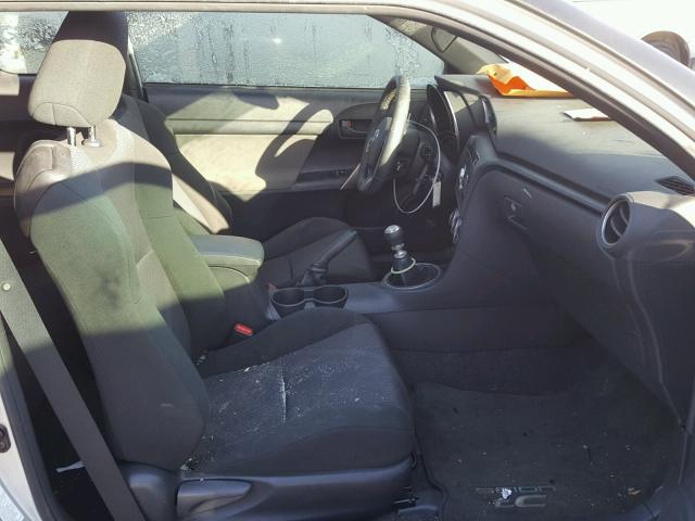 JTKJF5C79B3000517 - 2011 TOYOTA SCION TC 银色 照片 5