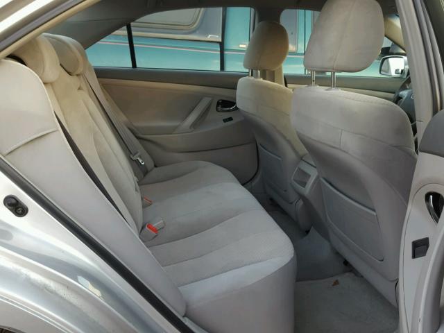 4T1BK46K68U064255 - 2008 TOYOTA CAMRY LE ვერცხლისფერი ფოტო 6