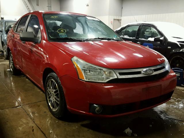 1FAHP3FN0AW202697 - 2010 FORD FOCUS SE RED photo 1