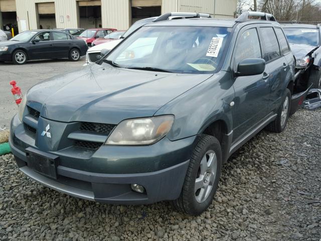 JA4LZ41G93U041112 - 2003 MITSUBISHI OUTLANDER GREEN photo 2