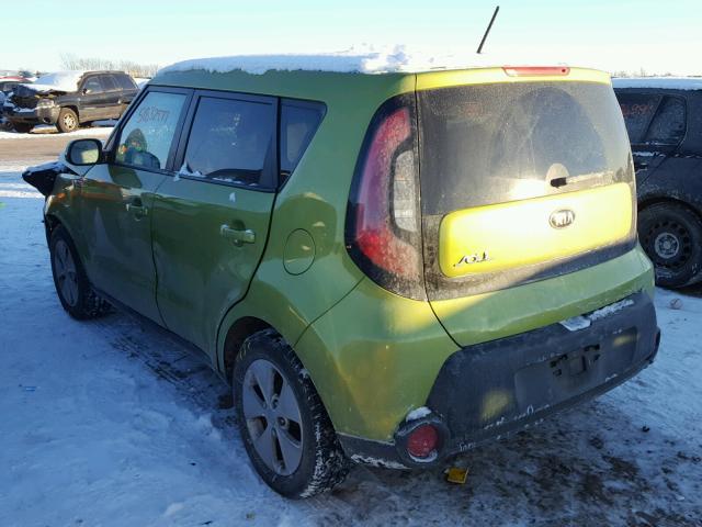 KNDJN2A25G7823509 - 2016 KIA SOUL GREEN photo 3