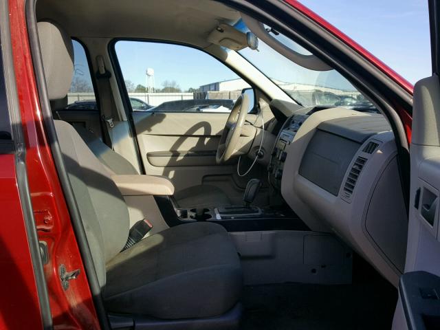 1FMCU02709KC80480 - 2009 FORD ESCAPE XLS RED photo 5