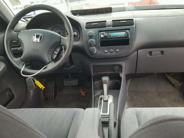 2HGES16695H626751 - 2005 HONDA CIVIC LX SILVER photo 9