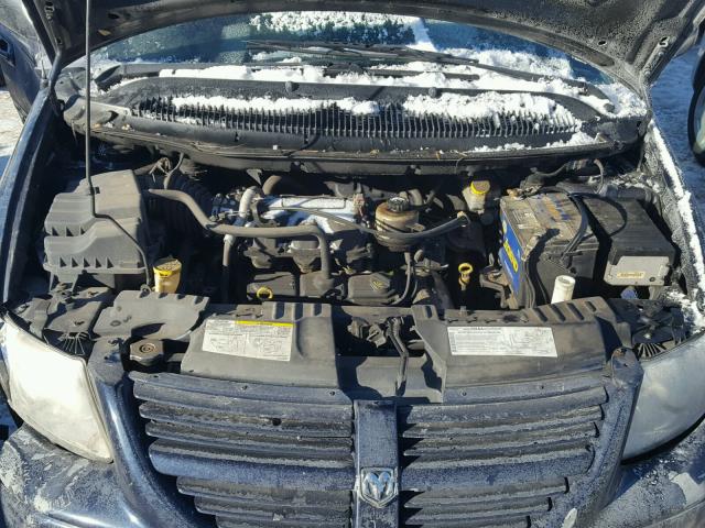 1D4GP45R26B663062 - 2006 DODGE CARAVAN SX BLUE photo 7