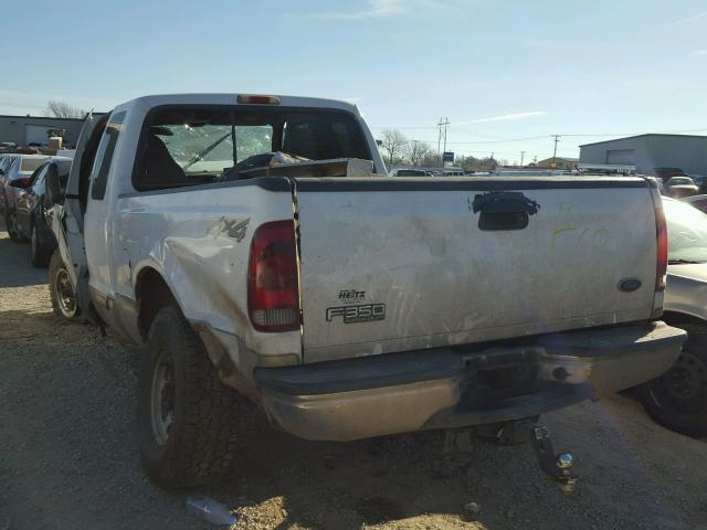 1FTSX31F61EA44226 - 2001 FORD F350 SRW S WHITE photo 3