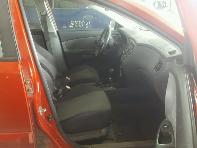 KNADH4A32A6656948 - 2010 KIA RIO LX RED photo 5