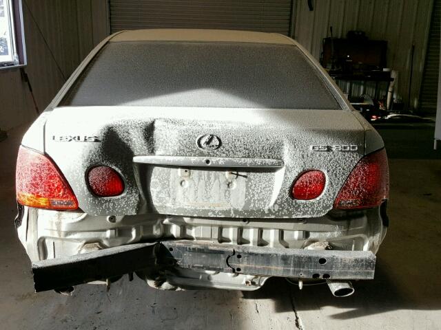 JT8BD69S920156608 - 2002 LEXUS GS 300 SILVER photo 9