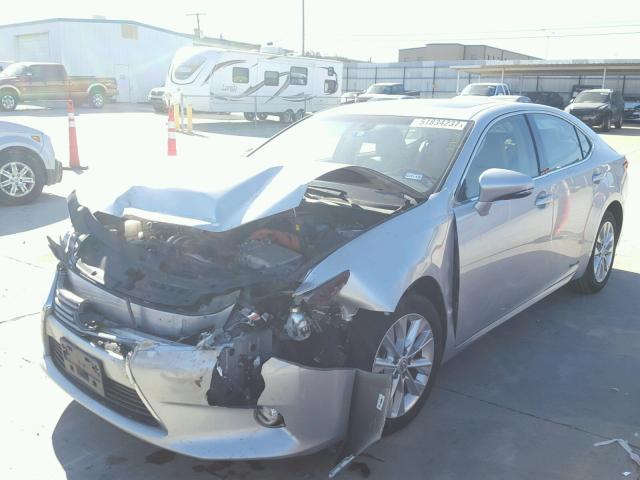 JTHBW1GG6E2069401 - 2014 LEXUS ES 300H SILVER photo 2