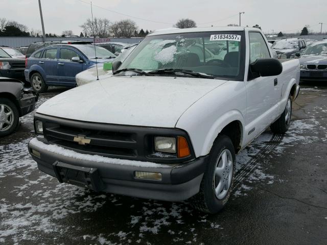 1GCCS1446SK152818 - 1995 CHEVROLET S TRUCK S1 WHITE photo 2