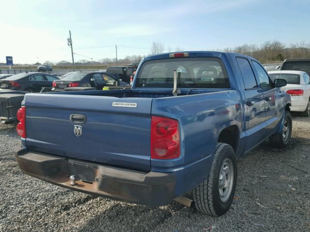 1D7HE28K86S584267 - 2006 DODGE DAKOTA QUA BLUE photo 4