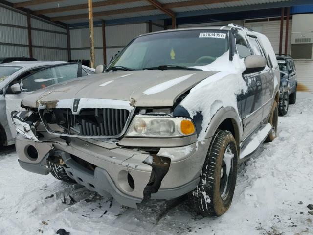 5LMFU28R91LJ23687 - 2001 LINCOLN NAVIGATOR TAN photo 2