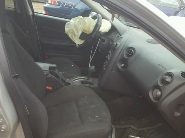 2G2WP552861269782 - 2006 PONTIAC GRAND PRIX SILVER photo 5