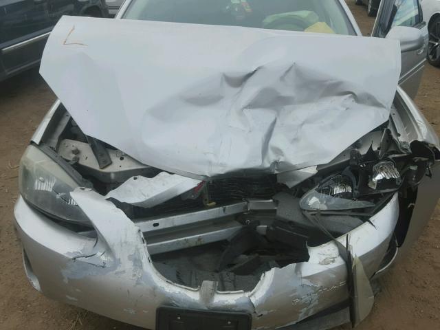 2G2WP552861269782 - 2006 PONTIAC GRAND PRIX SILVER photo 7