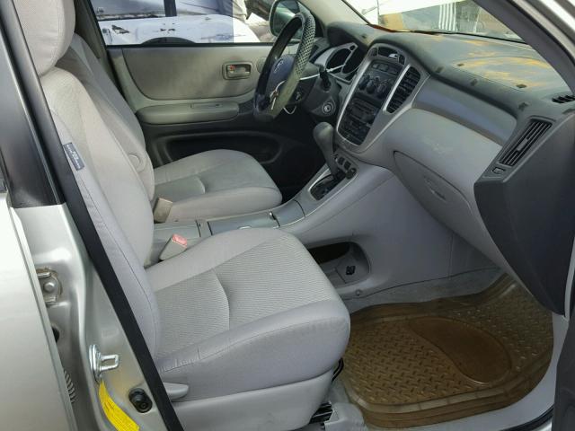 JTEDP21A850086502 - 2005 TOYOTA HIGHLANDER BEIGE photo 5