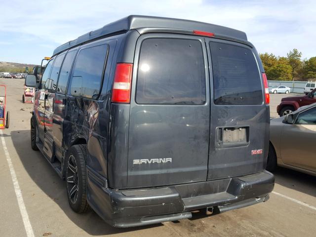 1GDFG15T451155369 - 2005 GMC SAVANA RV BLACK photo 3