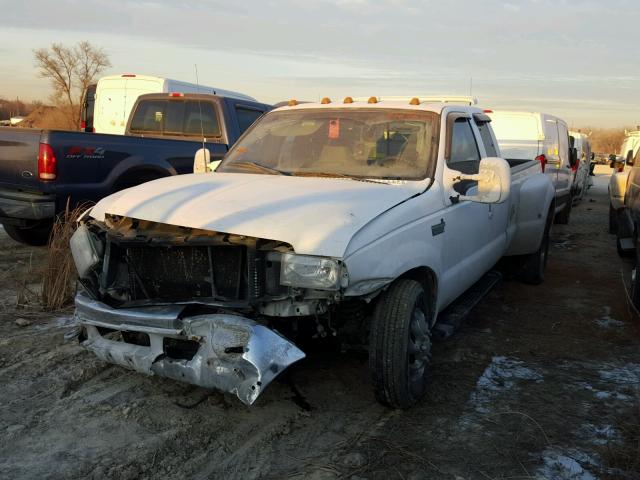 1FTWX32F7YEC74481 - 2000 FORD F350 SUPER WHITE photo 2