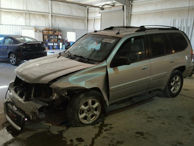 1GKDT13SX52300091 - 2005 GMC ENVOY BROWN photo 2