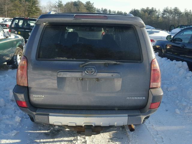 JTEBT14R440031140 - 2004 TOYOTA 4RUNNER SR GRAY photo 9