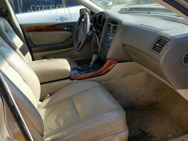 JT8BD68S8X0069663 - 1999 LEXUS GS 300 TAN photo 5