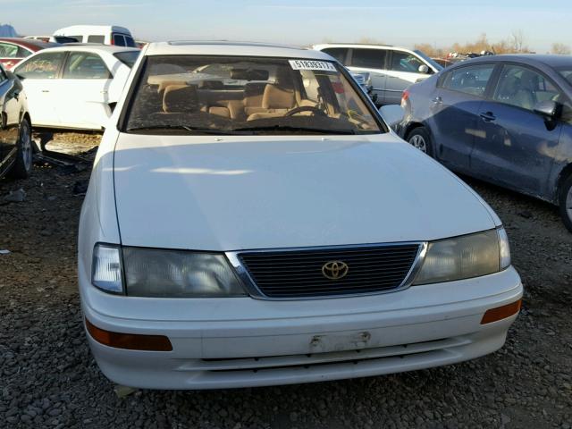 4T1GB10E3SU044057 - 1995 TOYOTA AVALON XL WHITE photo 9