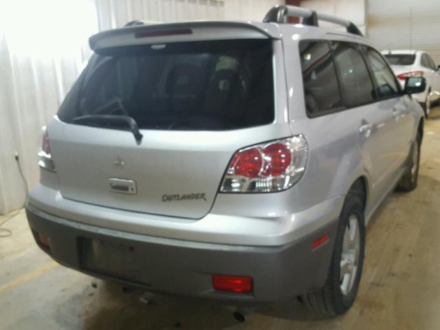 JA4LX41G13U091489 - 2003 MITSUBISHI OUTLANDER SILVER photo 4